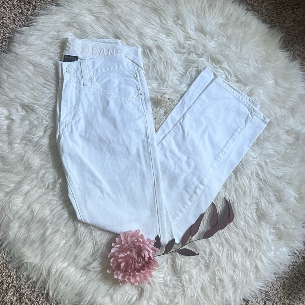 Express Jeans White Rocco Straight Leg Jeans